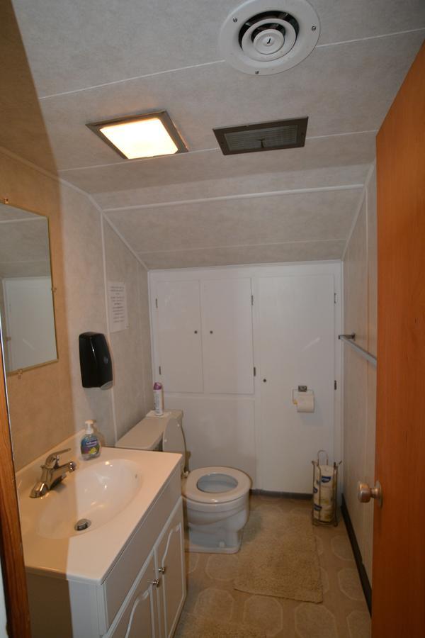 فندق فرانكينموثفي  Whalens Grindstone Shores Inc. الغرفة الصورة