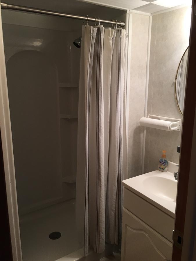 فندق فرانكينموثفي  Whalens Grindstone Shores Inc. المظهر الخارجي الصورة
